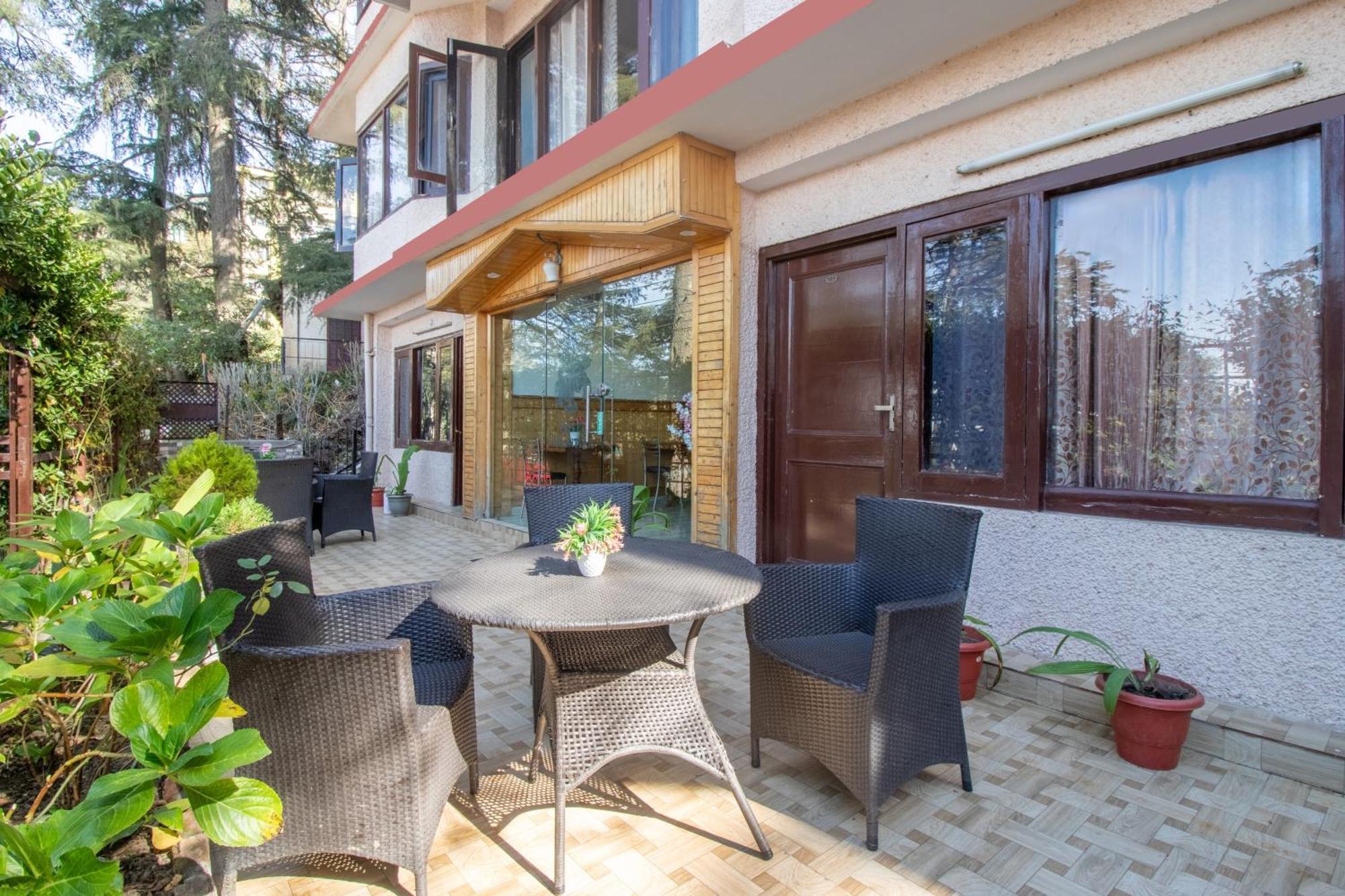 Itsy Hotels Avantika With Forest View Shimla Exterior photo